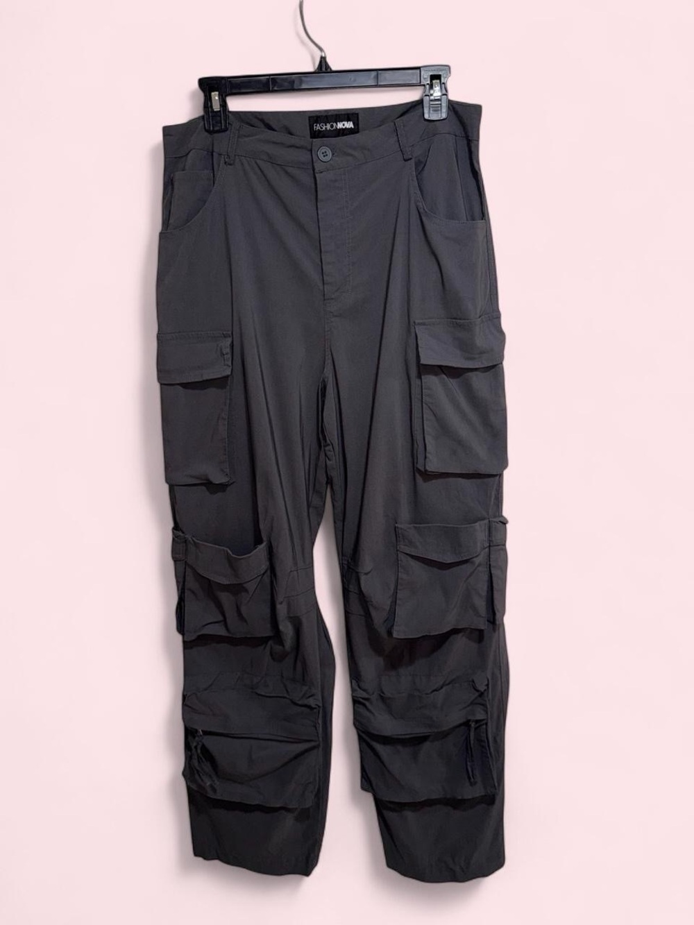 FASHION NOVA Woman’s Grey Cargo Pants